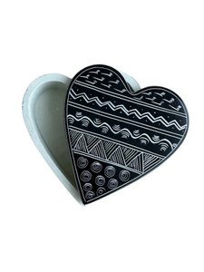 Heart-shaped jewelry box Kisii stone