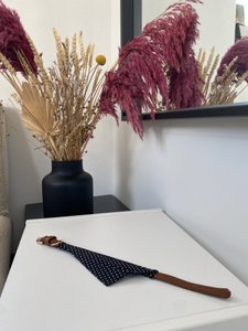 ByTiekeman - Kattenhalsband - Zwart - 20-30 cm - Stip patroon