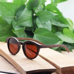 Bamboo sunglasses - Livegens Mountbrown
