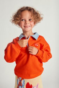 TWEEKLEURIGE POLO LOVES YOU SWEATSHIRT