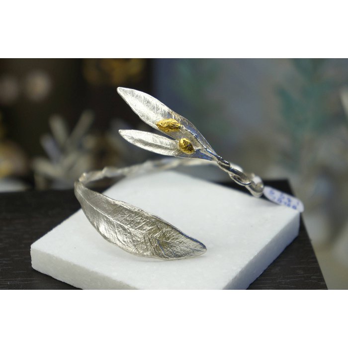 Sterling Silver Olive Leaf Adjustable Cuff Bracelet for Women.Olive is a symbol of peace , top protection and fertility.