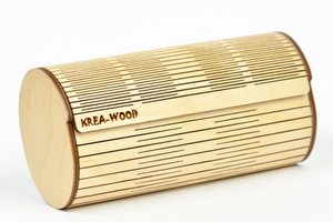 Krea-Wood handmade glasses case made of birch wood with magnets. Natral colour.