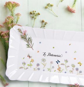 Mademoiselle, flowers plateau 30cm, plate, New Bone porcelain