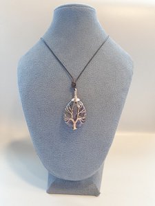 Women's necklace of natural stone, Tree of Life with Amethyst