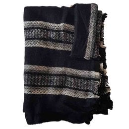 Alpaca Poncho Black - Made in Ecuador