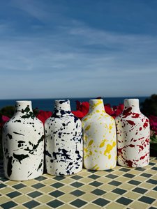 Handgemaakte olieresflesolie Donor Oilkan Keramische fles "Schizzata" voor olijfolie en azijn uit Italië