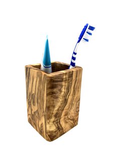 Tandenborstelbeker VIERKANT gemaakt van olijfhout