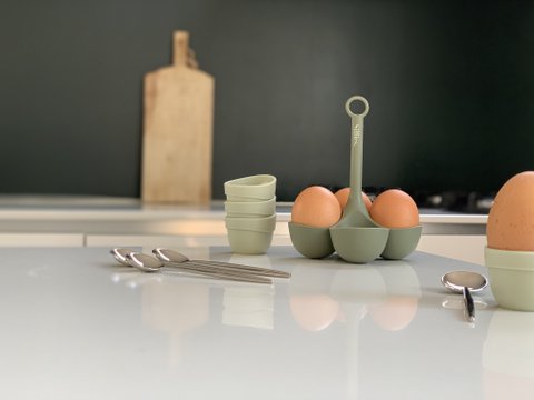 Pasen! Eierset - Paascadeau - 4x eierdopjes - 4x lepeltjes - 1x eierhouder