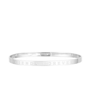 Zilveren armband met de tekst 'Friends forever'