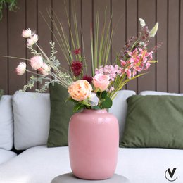 "Pastel pink ceramic vase, tall and cylindrical in shape, suitable for displaying flowers or other decorative items."

The image shows a pair of pastel pink ceramic vases. The vases have a tall, cylindrical shape and a smooth, glossy finish. They appear to be suitable for displaying flowers or other decorative items. The vases have a simple, minimalist design that would complement a variety of interior styles.