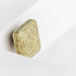 20 "Protector Edition (bleu) - best-seller pour le savon sec. Esthétique et fonctionnalité.