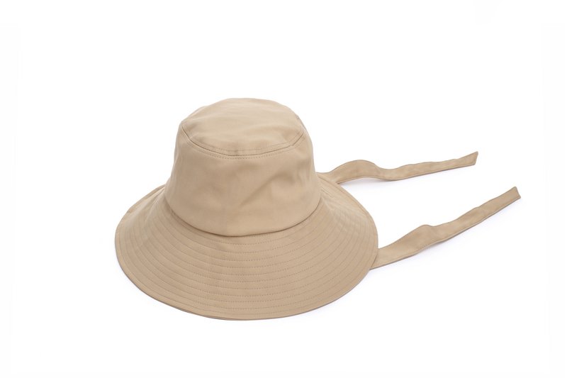 Chapeau large en coton