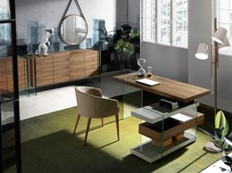 Walnut wood desk and tempered glass