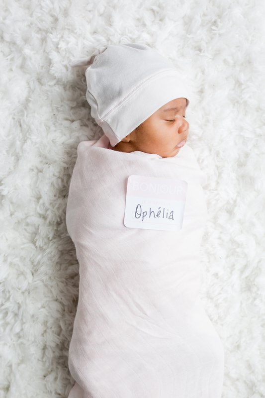 Lulujo Hello World Swaddle & Hat - Pink