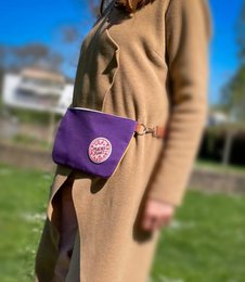 PEACHES' PLANET Crossbody Bag & Hüfttasche PURPLE ADVENTURES