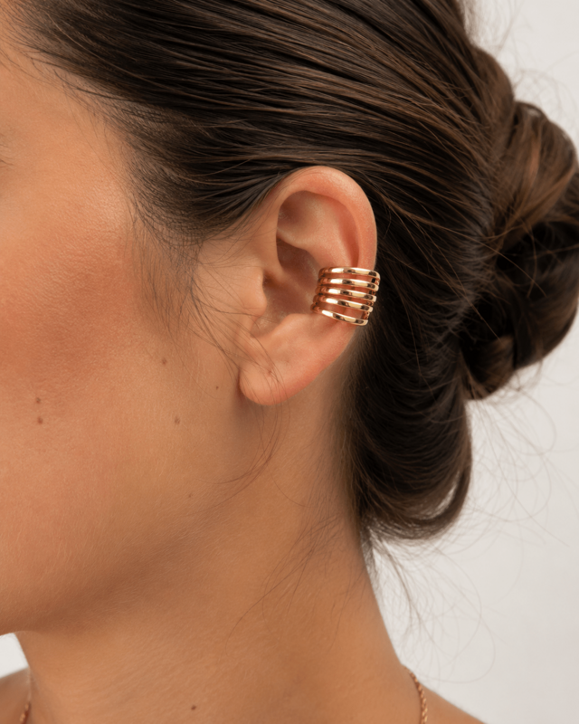 FLERE RING – Øremanchet Flere ringe guld