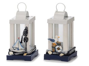 Laterne aus Metall mit maritimen Design, 10x10x22cm