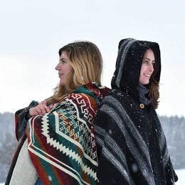 Alpaca Poncho Black - Made in Ecuador