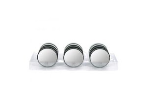 Travel super magnification mirror with suction cup