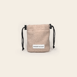  Beige linen snack bag with black drawstring closure, minimalist design, food storage container