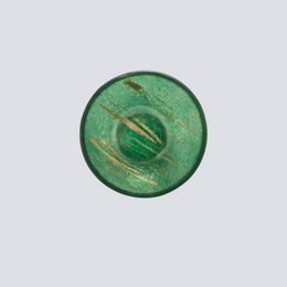  Green ceramic bowl with gold stroke details, small round shallow dish, minimalist design, handcrafted aesthetic.