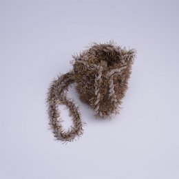 “Elise fluffy” crochet phone pouch pepper