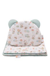  Soft, cozy duvet and pillow set in a light pink color with a repeating pattern of cute animal illustrations, including bears, rabbits, and foxes. Made of 100% cotton for a comfortable and breathable sleep experience.