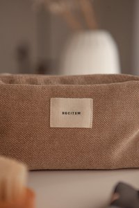 Arthur toiletry bag
