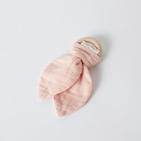 OrganicEra Beißring aus Bio-Musselin, Rosa