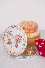  Vintage-inspired pocket mirror with floral and butterfly design, 8 cm in size, suitable for makeup and personal use.