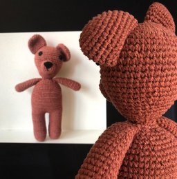 Luna-Leena dog Bella cuddle brown - organic cotton - 0+ - hand crocheted in Nepal