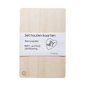 DIY Wooden cards to decorate yourself