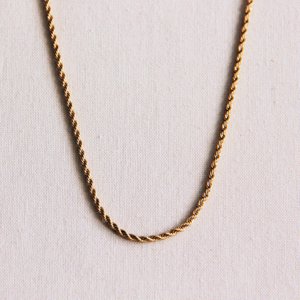 Stainless steel twisted necklace – gold