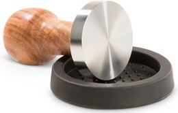 Tamper mit edlen Holzgriff - Espresso Stempel für den Barista inkl. Matte