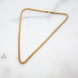 Simple chain necklace in sterling silver and 24k gold plated. Sleek, minimalist design.