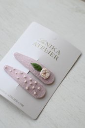 Baby pink hair clips with rose leaf and dot embroidery, suitable for hair accessories.
