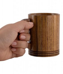 Boccale di birra in legno giapponese fatto a mano