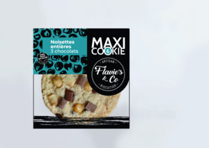 Maxi Cookie noisettes entières - 3 chocolats