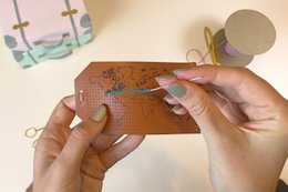 Stitch Map Bagagemærke - Brun