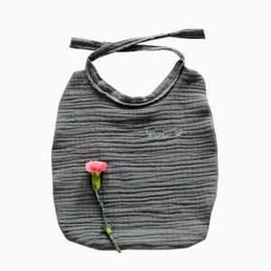 Double cotton gauze self-tie bib