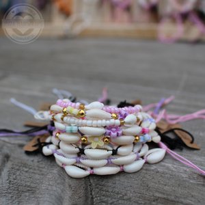 Handmade in Bali - Schelpen armbandjes