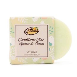 Ginger and lime conditioner bar for healthy, nourished hair. Contains natural ingredients to cleanse and condition hair without harsh chemicals.