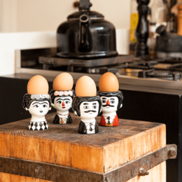 Kitsch Kitchen set egg cup Carlos & Marisol black/white