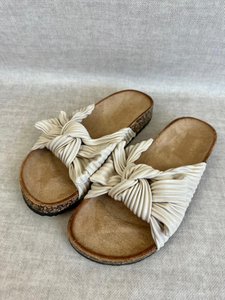 FABIENNE-BEIGE 6X