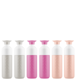  Insulated thermos bottle in a mix of pastel colors including white, pink, and blue. Made of durable stainless steel with a capacity of 580ml.