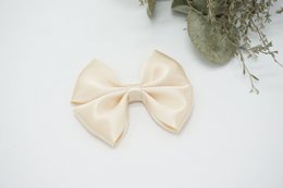 Satin regular bow