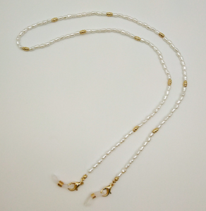 Brillenkette aus Süßwasserperlen "LINDSAY"