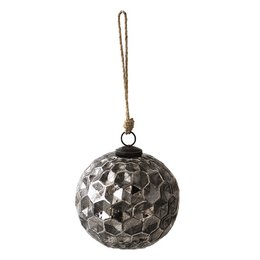 A black and white glass ornament with a hexagonal pattern, measuring 15 cm in diameter. Suitable for hanging on a Christmas tree or displaying as a decorative piece.