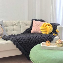 Manta de lana Cosima Chunky Knit, antracita