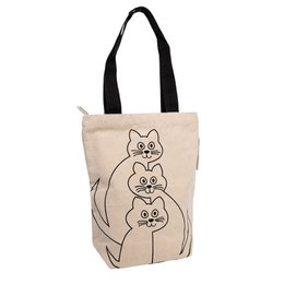  Durable canvas tote bag with zipper closure, featuring a cute cat graphic design. Made from eco-friendly materials, perfect for shopping or everyday use.